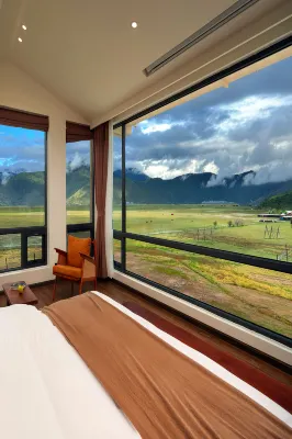 Shangri-La Moye Xingyu Designer Oxygen Manor