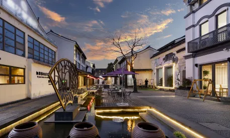 Better Hotel