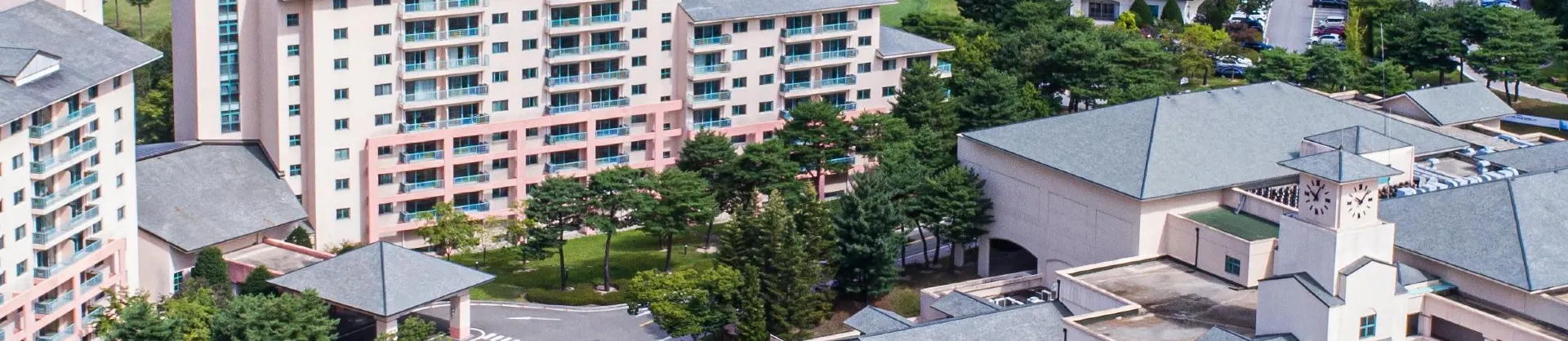 Four-Star Hotels
