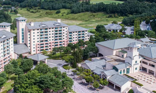Oak Valley Resort