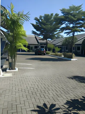 D'Java Hotel Kudus Отели в г. Кудус