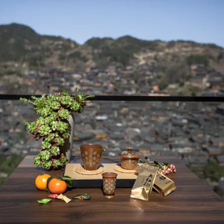 Jianxiyan · Hot Spring Panoramic Homestay (Xijiang Qianhu Miao Village)