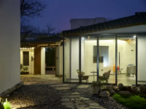 Dongdi Xinting Riverview Courtyard Beauty Inn (Youbu Ancient Street Store)