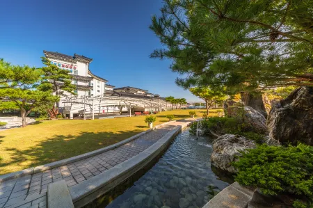 Donghae Boyang Hot Spring Convention Hotel