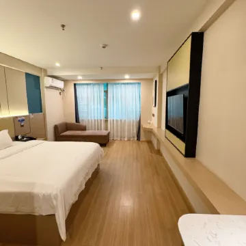 Kaiman Hotel (Fuzhou Nancheng Bus Station)