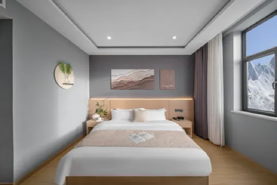 Korla Jinlai Hotel (Minxin Jiayuan)