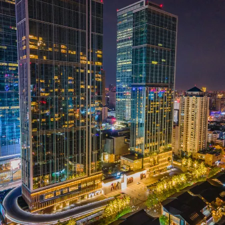 Orange Fruit Hotel (Chengdu Kuanzhai Alley, Tonghuimen Metro Station) Отели рядом с достопримечательностью «Дворец Цинъян»