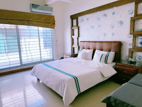 JIUYUE CHINESE HOTEL Hotels in Lahore District