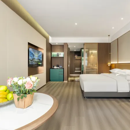 Yuehua Jinpu International Hotel (Pubei Aoyuan Plaza)
