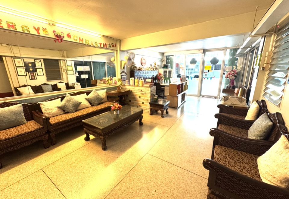 Baan Nampetch Khaosan Hostel의 공용 공간