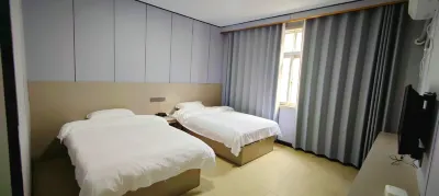 金漫洗浴飯店（西華長平路女媧廣場店） 西華長途汽車站(田口分站)附近的飯店