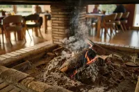 漢別拉什尼察飯店 Trnovo住宿飯店