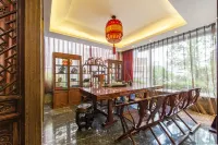 Rezen Retreat Hotels in Dazhou
