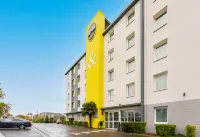 B&B HOTEL Valenciennes Marly Hotel a Gommegnies