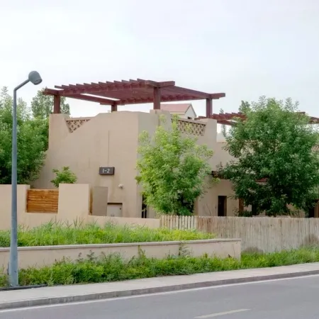 Bernard Hotel (Karamay World Devil City Branch)
