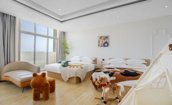 ZUOERTINGHAI HOTEL(Naxianghai Scenic Area-Diamond Beach Branch)