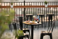 Westlake Pearl Apartment & Hotel - by Pegasy Group - Morgenmad
