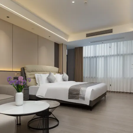 Hezhang Jiuyuan Grand Hotel