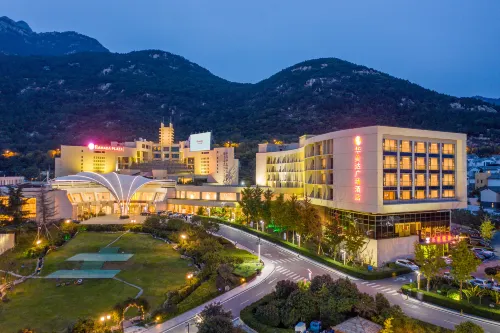 Ramada Plaza by Wyndham Taian