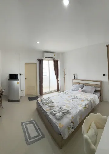 ห้องดีลักซ์เตียงใหญ่