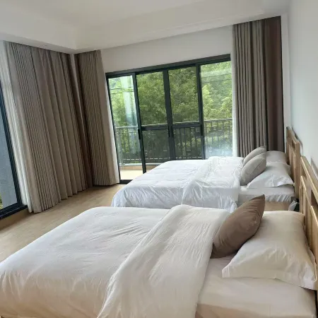 Xuefeng Mountain Bailing Manor Tourist Resort in Hunan Province