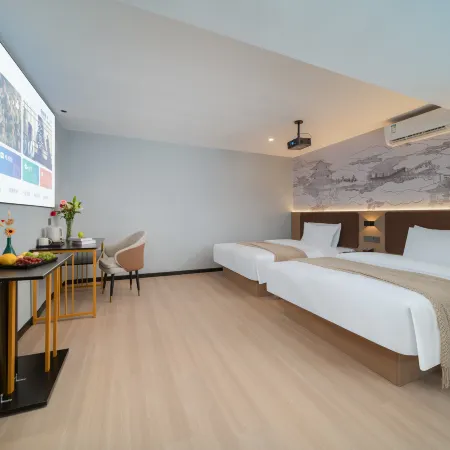 Kaise Hotel (Fenggang Sports Center Jingangcheng Commercial Pedestrian Street)