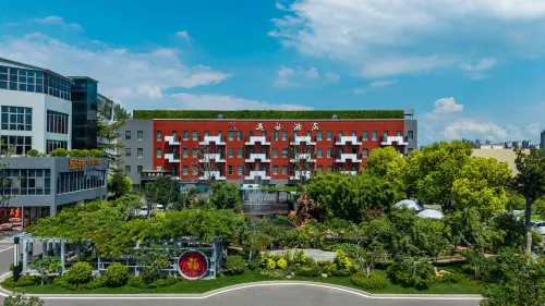 Yuhao Hotel (Xuchang Wenfeng Road Branch) - Balkoner