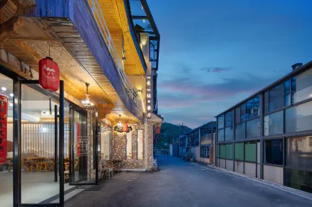 Yunhe Yilaiyiwang Guesthouse Отели рядом с достопримечательностью «Jiuquyunhuan Area, Yunhe Terrace Scenic Area»