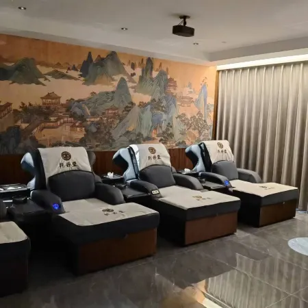 Junyi Hotel