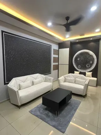 7 Guesthouse Bakri Отели в г. Bukit Gambir