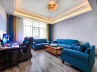 Yi'ai E-Sports Hotel (Jinxiu Garden) Hotel in zona Ham Square