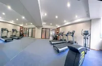 匯展灣國際飯店（深圳國際會展中心前海冰雪世界店） - 2 星級