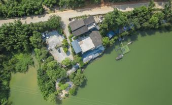 Qingyuan Yingde Junying Xiaozhu Homestay