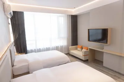 Zhumei Jiahe Hotel (Zhangqiu Biguiyuan) Hotels near Shandong Hiteam Institute of Software Engineering