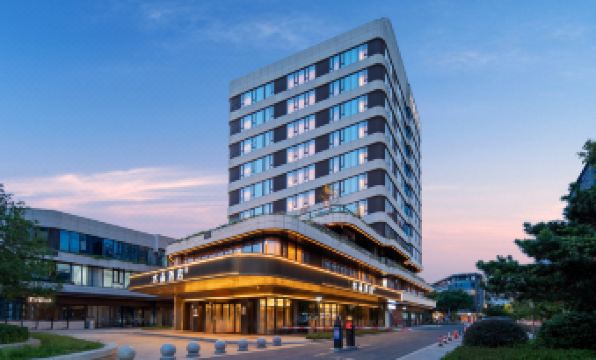 Crystal Orange Huzhou Renhuang Mountain