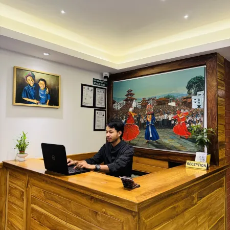 Hotel Harsha Nepal Отели рядом с достопримечательностью «Площадь Дурбар»