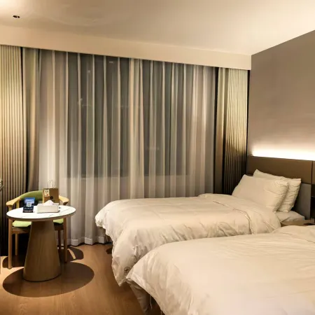 Yaji Hotel