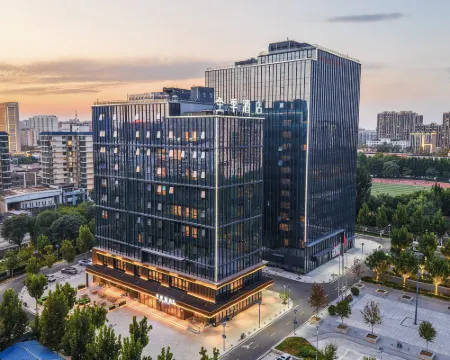 JI Hotel (Langfang Beihua Aerospace Industrial College) Hotels in Langfang