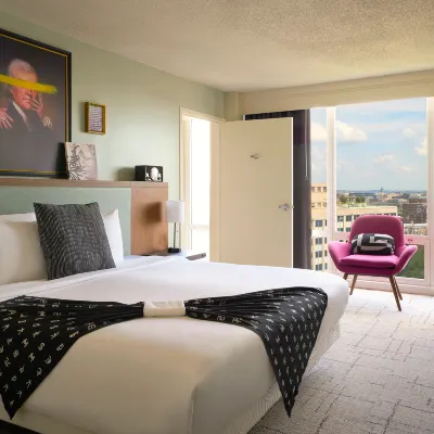 Hotel Rendale Washington DC Hotel dekat Universitas  Georgetown