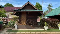 Capital O 91227 Chalet D'bendang Mak Teh Hotel a Pendang