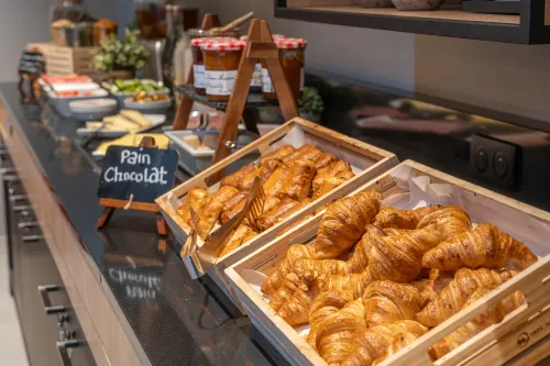 Ibis Paris Nord Porte de Saint Ouen Питание Photos