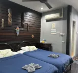 K Guesthouse Adults Only