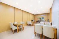 Super 8 Hotel (Quanzhou Nan'an Hongse Laifulong Shopping Plaza) - 2 Yıldız