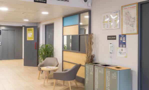 B&B Hôtel Auxerre Monéteau