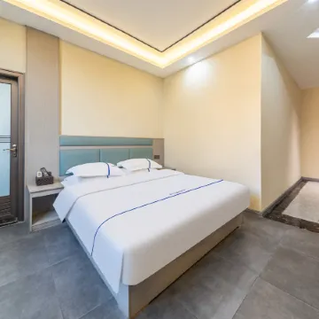 Raoping Express Youpin Apartment