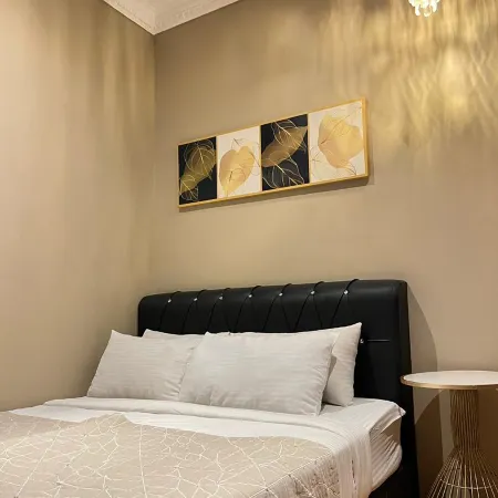 Ghazrin's Garuda Hotel Отели рядом с достопримечательностью « Larkin Sentral»