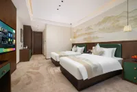 Changhong Pearl Hotel (Qinggeli Langshan Ski Resort) Hotel di Qinggil County