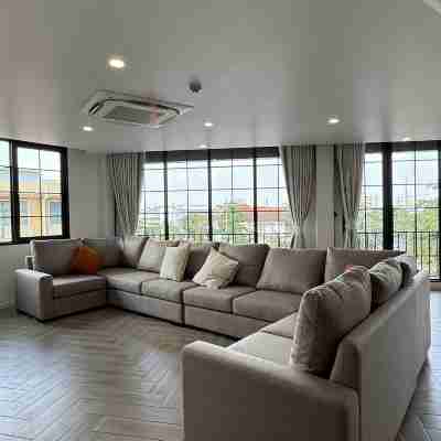 Holmes Pranakorn Rooms