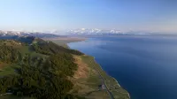 Building  A  Lake International Hotel - romantis