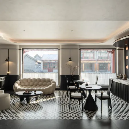 Fanhua Flower Hotel (Dingzhou Ancient City Chongwen Street)